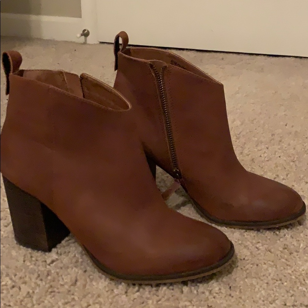 BP. Women’s Brown Leather Booties